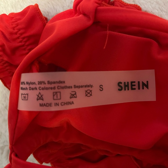 RED SWIMSUIT - Picture 2 of 2